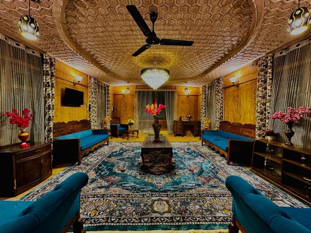 The Heritage Safina Group Of Houseboats Srīnagar 외부 사진