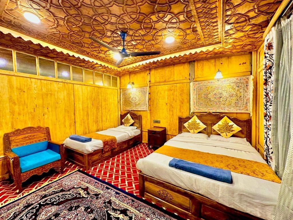 The Heritage Safina Group Of Houseboats Srīnagar 외부 사진