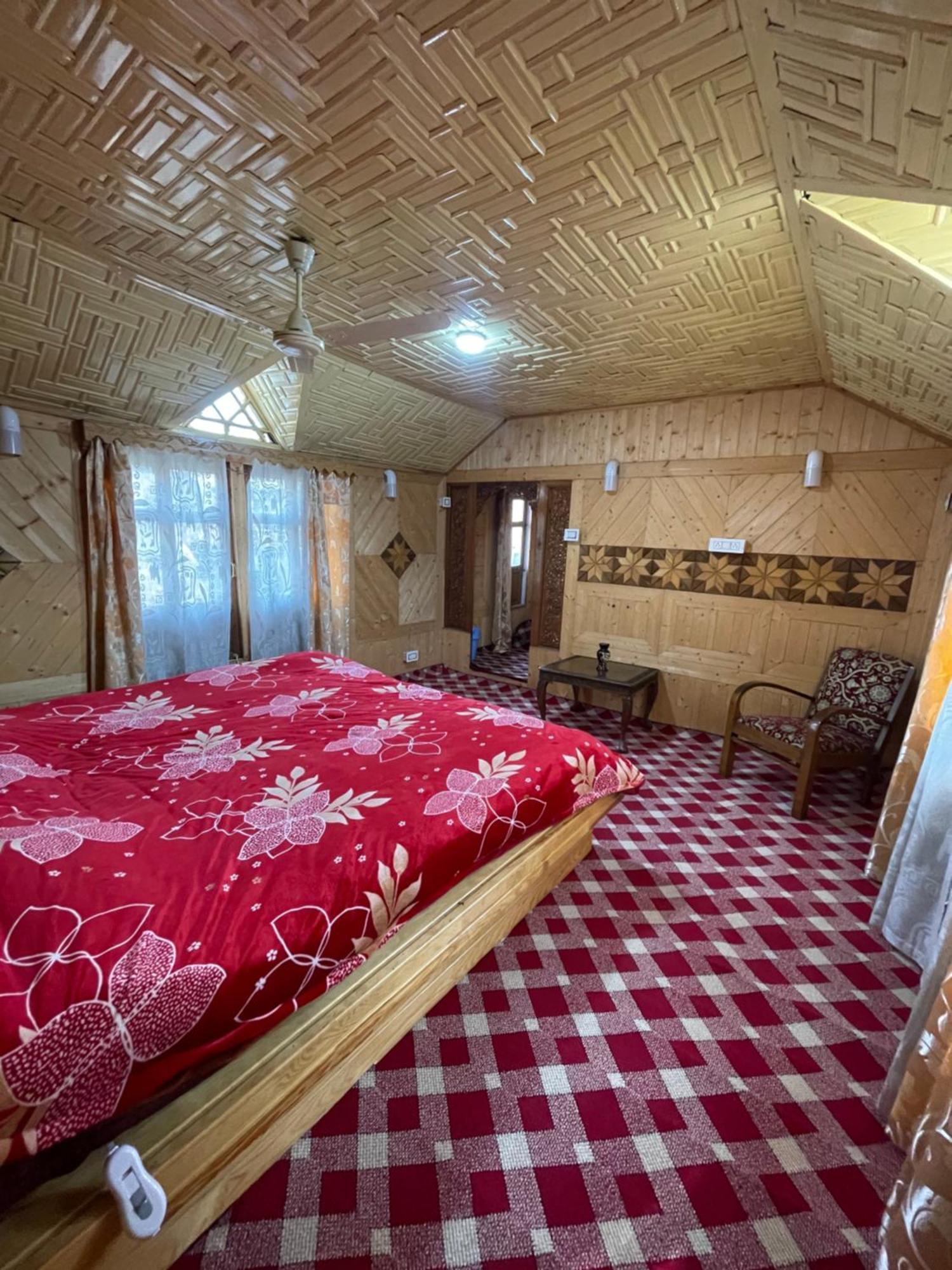 The Heritage Safina Group Of Houseboats Srīnagar 외부 사진