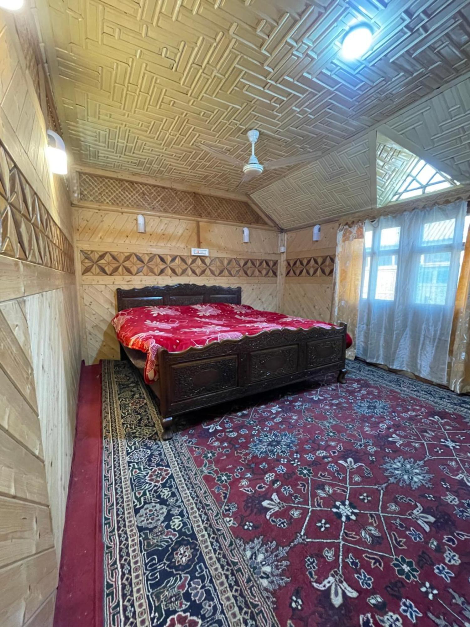 The Heritage Safina Group Of Houseboats Srīnagar 외부 사진